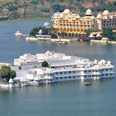 Discovering Udaipur: The City of Lakes Tour