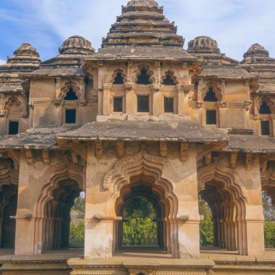 Golden Triangle with Goa Beach & Karnataka Stone Sculptures