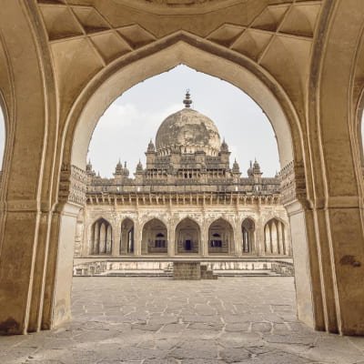 Goa to Hampi, Bijapur & Badami Extension Tour