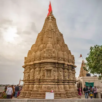 Temples & Wildlife Tour of Gujarat