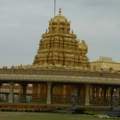 Sacred Temple Tour: Chennai to Tiruvannamalai & Golden Temple