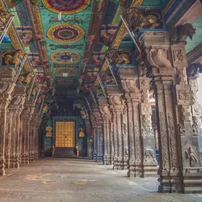 Chennai to Kovalam Temple & Beach Tour