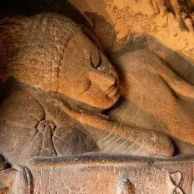 Ajanta Caves Discovery Tour from Aurangabad