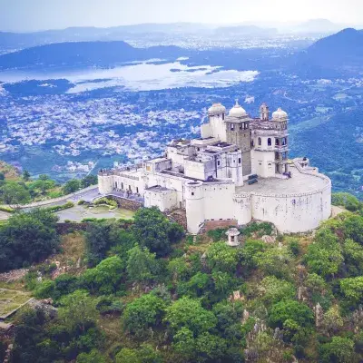 Enchanting Desert Heritage Private Tour