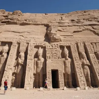 Classic Egypt: Pyramids, Temples, and Nile Cruise