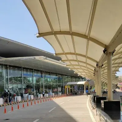Lucknow Airport Private Arrival Transfer
