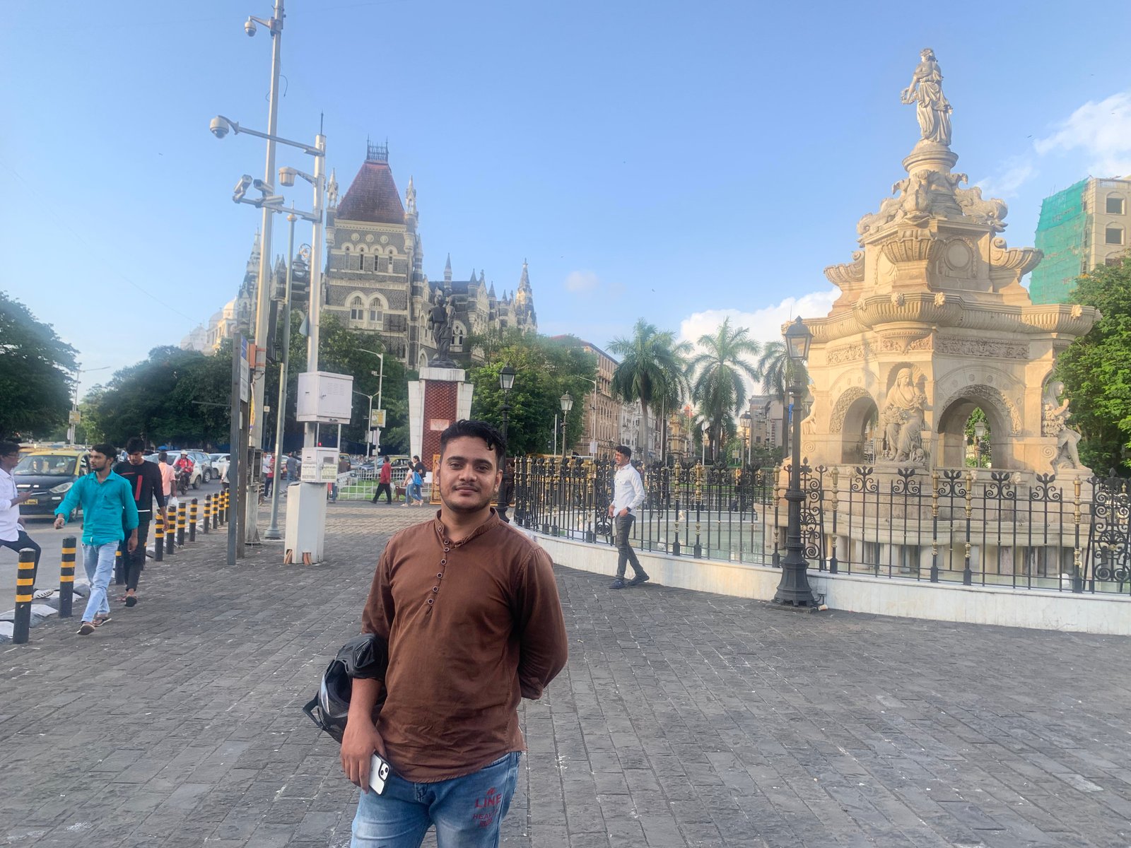Ancient Caves, Forts, Taj & Temples