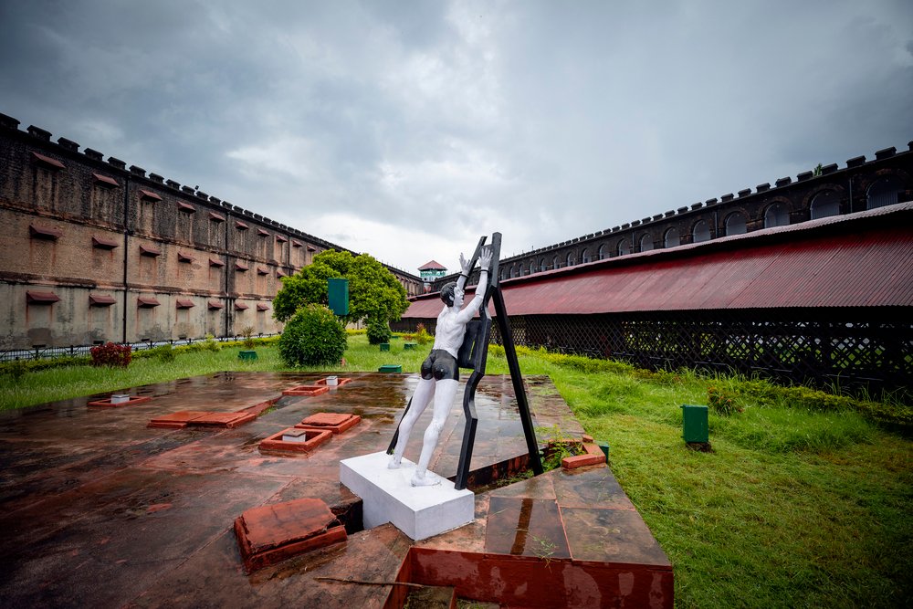 Colonial Cities, Tea Estate, Monasteries & Andaman Island