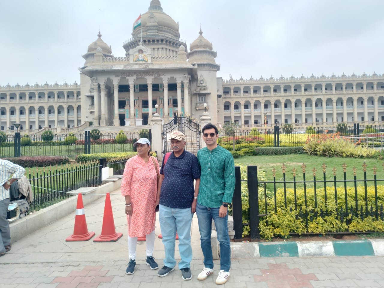 Bangalore to Across The Temples in South India