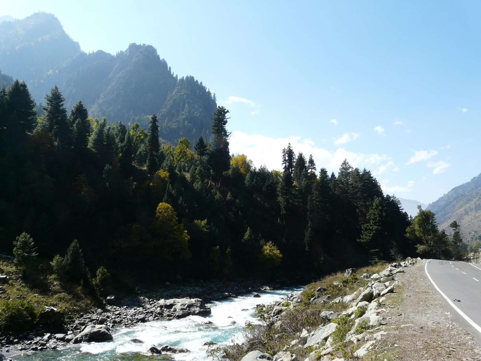Majestic Sonamarg: A Day Trip to the Meadow of Gold from Srinagar