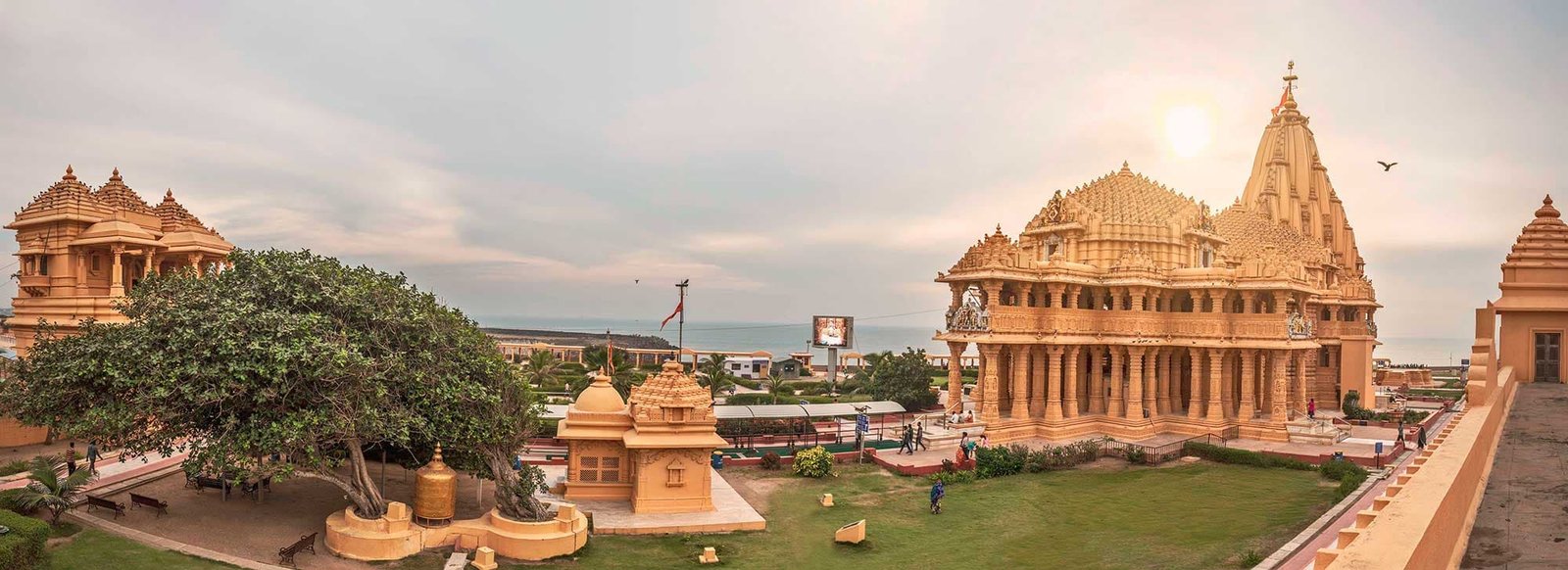 Sacred Sojourn: Junagarh & Somnath Temple Tour from Rajkot