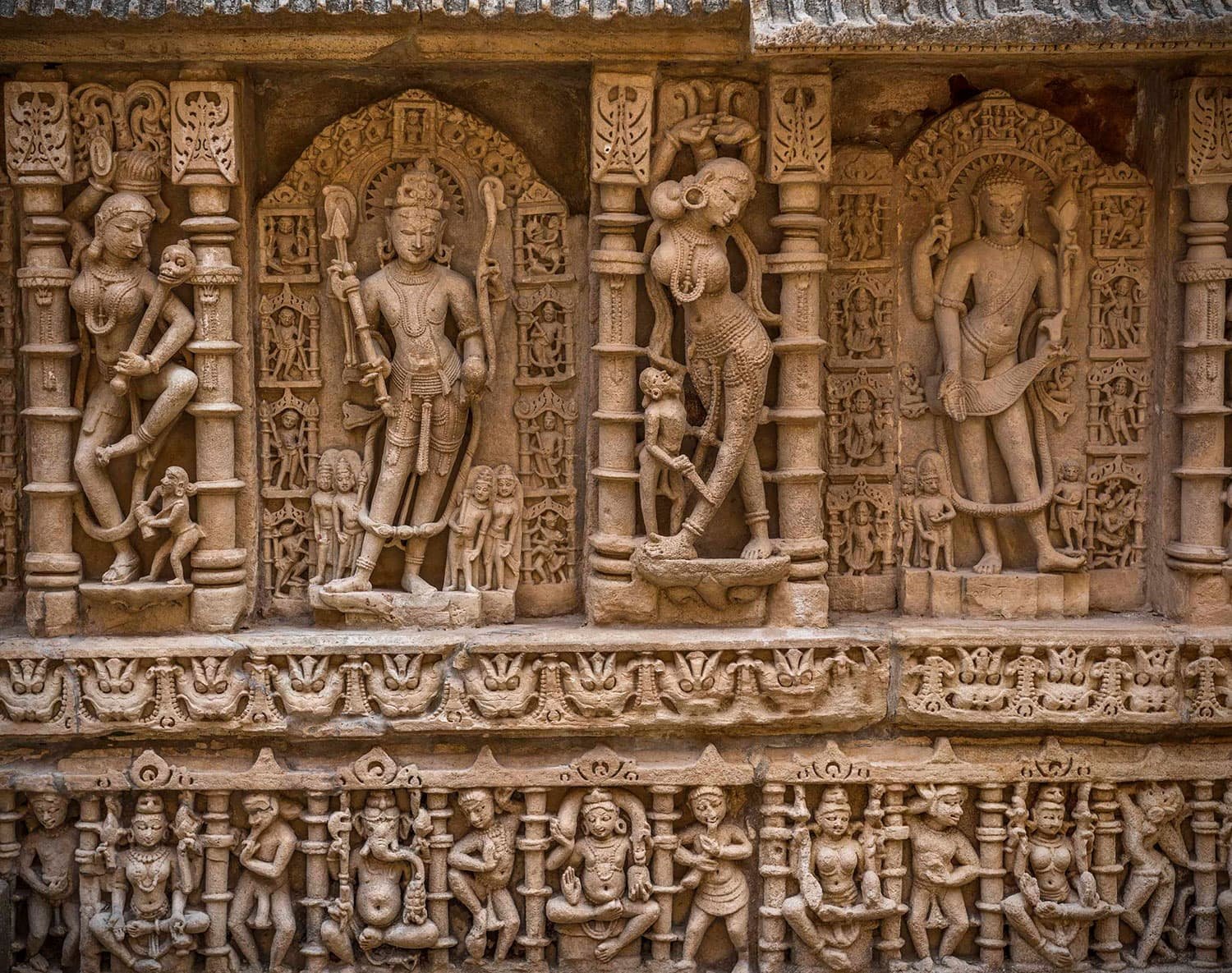 Temples & Wildlife Tour of Gujarat