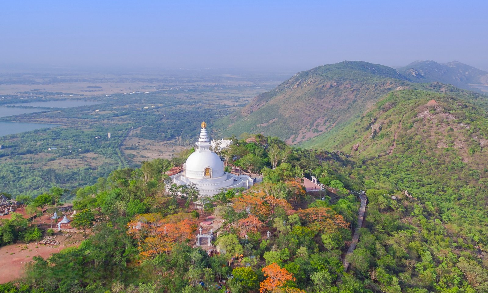 Incredible Monuments, Temples & Beach Tour