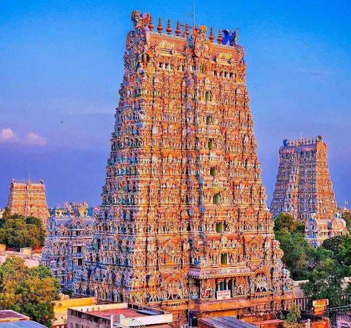 Chennai to Bangalore South India Rich Temples, Tea Estate & Palaces Tour